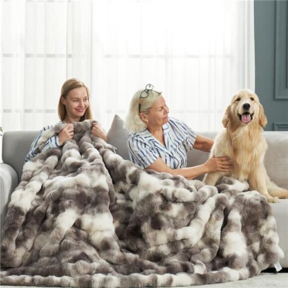 Cozy Bliss Faux Fur Throw Blanket for Couch, Fuzzy Soft Plush Thick Bubble - Picture 2 of 7